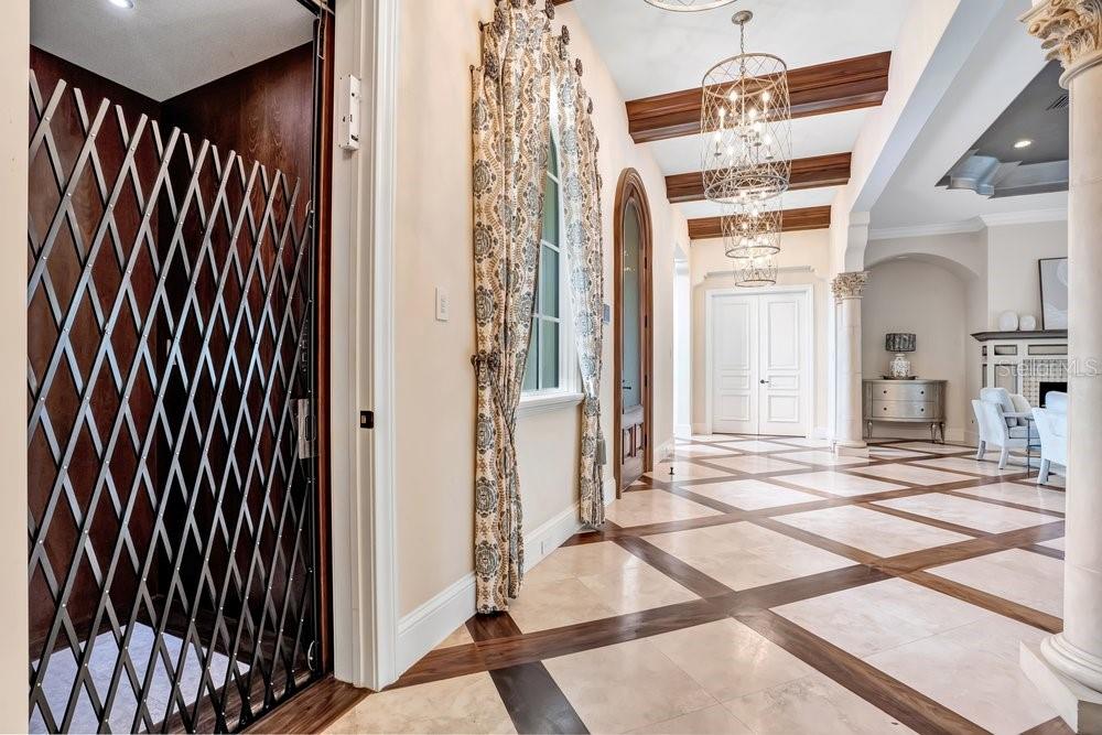 4906 AVIVA GARDEN COURT photo 5
