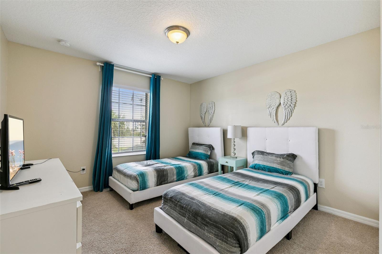 4839 Clock Tower Drive — photo 16 of 28