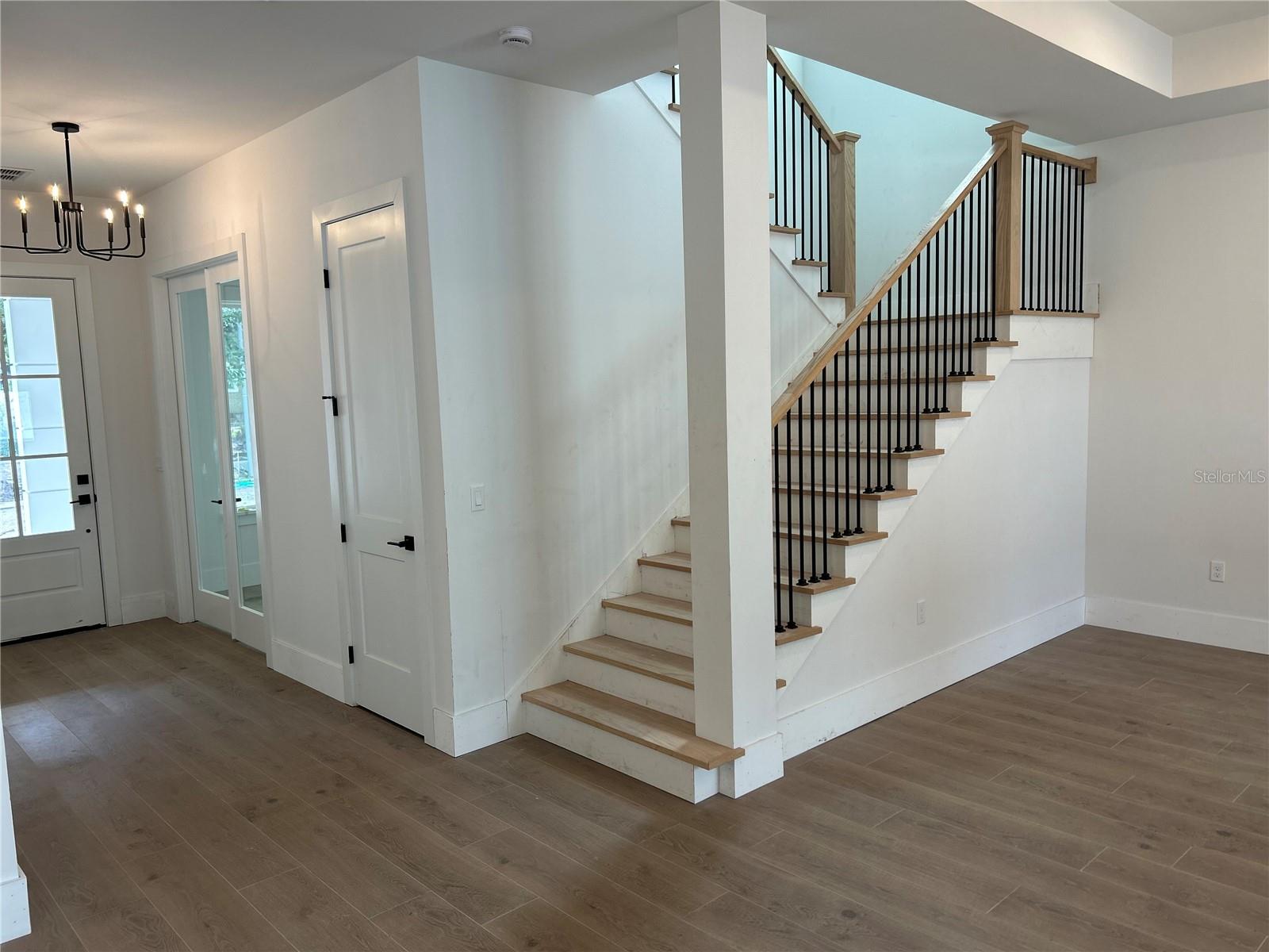 1830 LAKE SUE DRIVE photo 2