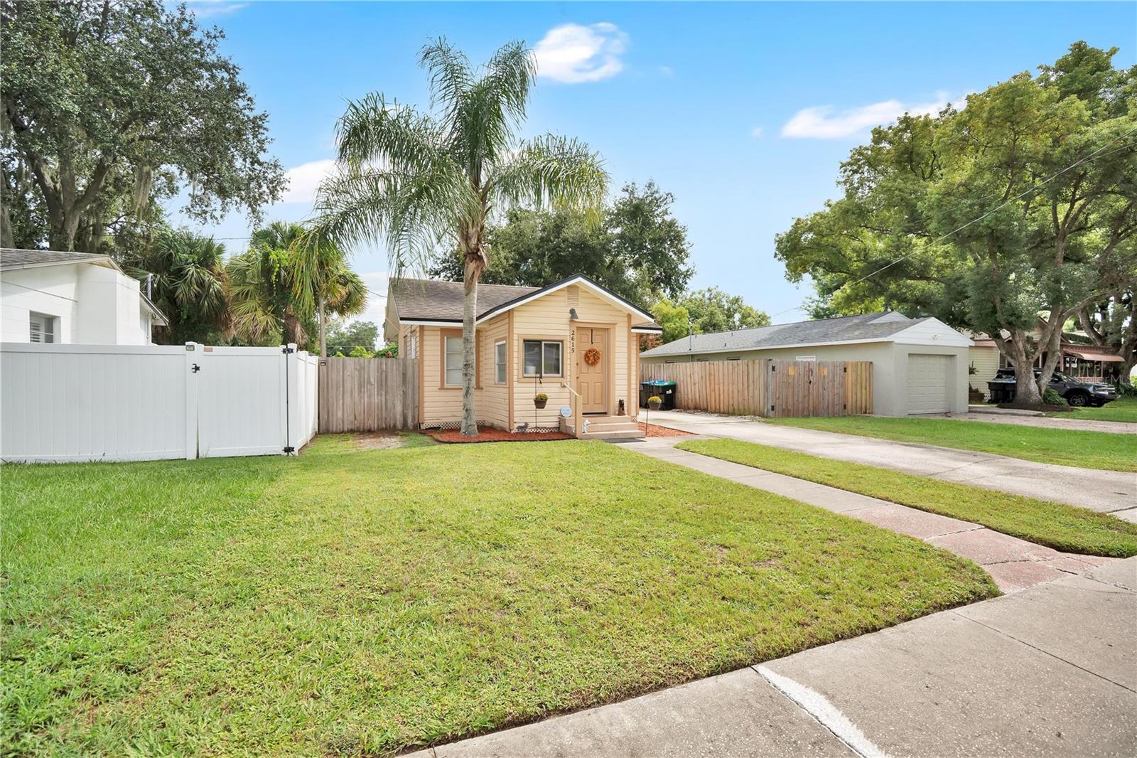 2615 COOLIDGE AVENUE photo 3