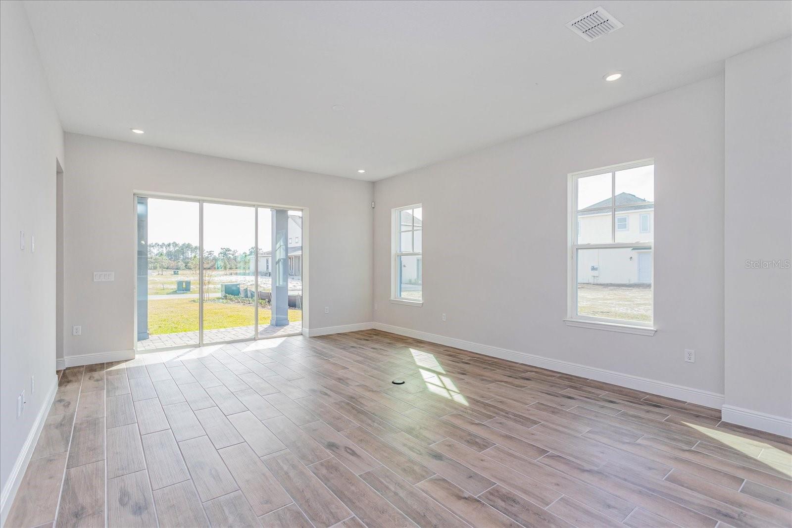 10242 MEDAWAR STREET photo 3