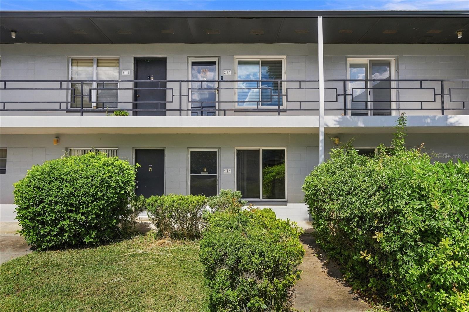 825 N PRIMROSE DRIVE #111 photo 2