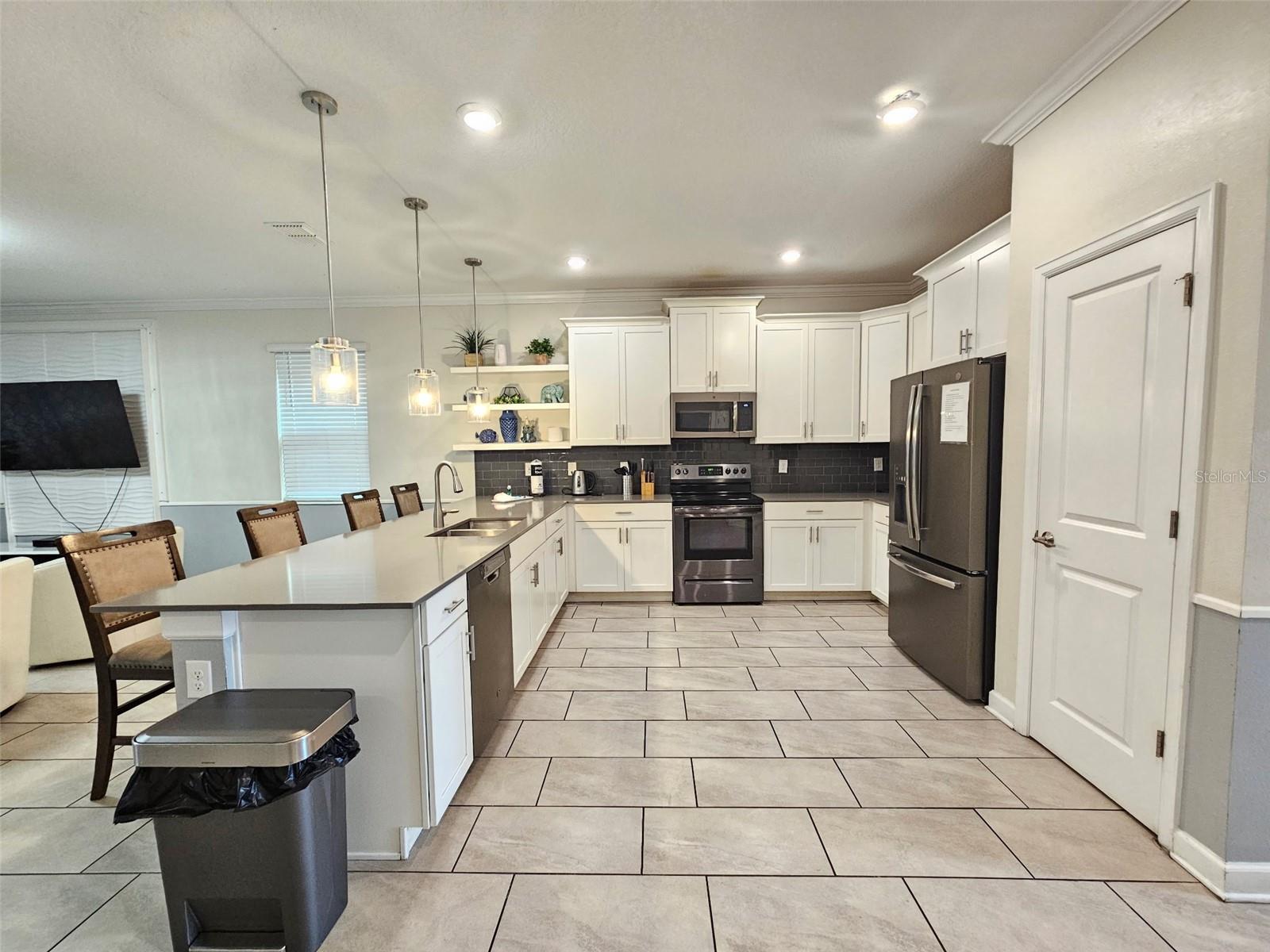 4557 Target Boulevard — photo 8 of 35