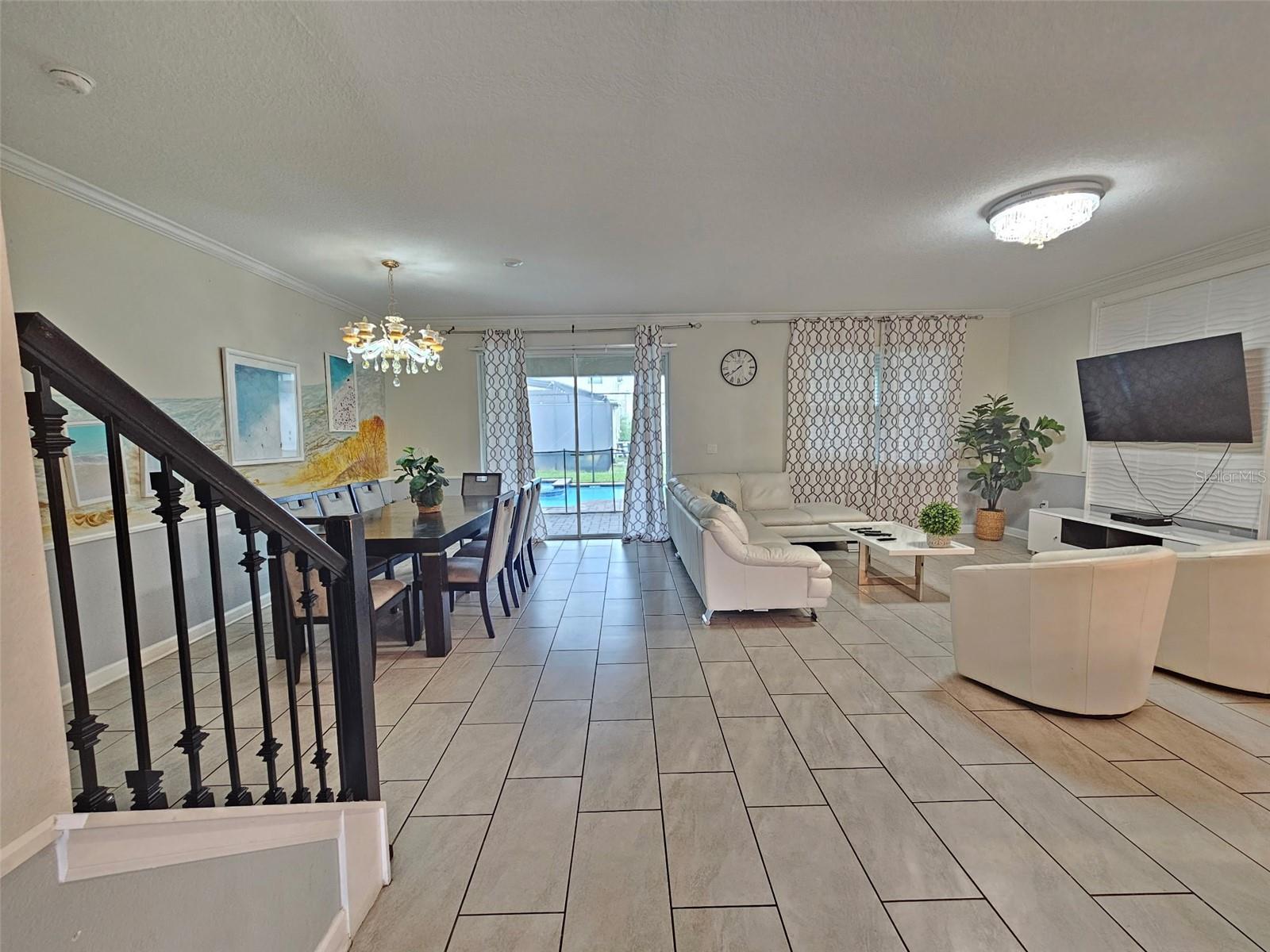 4557 Target Boulevard — photo 11 of 35