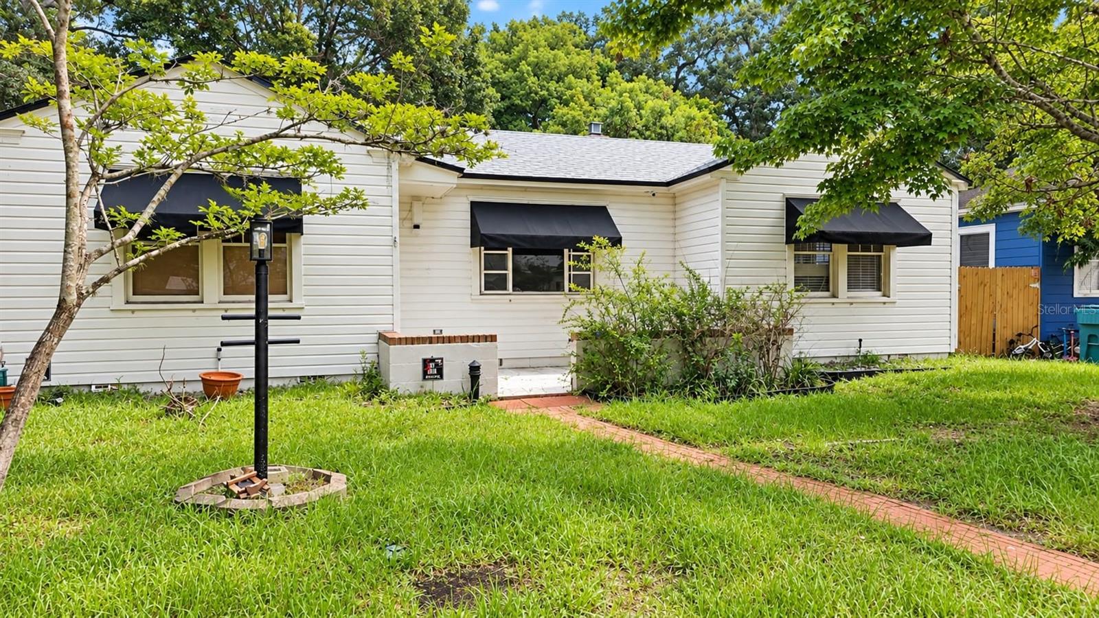 2217 PRINCETON COURT