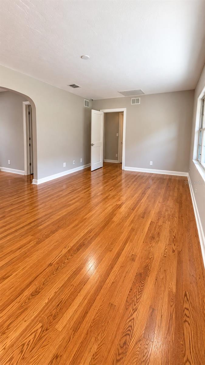 2217 PRINCETON COURT photo 5