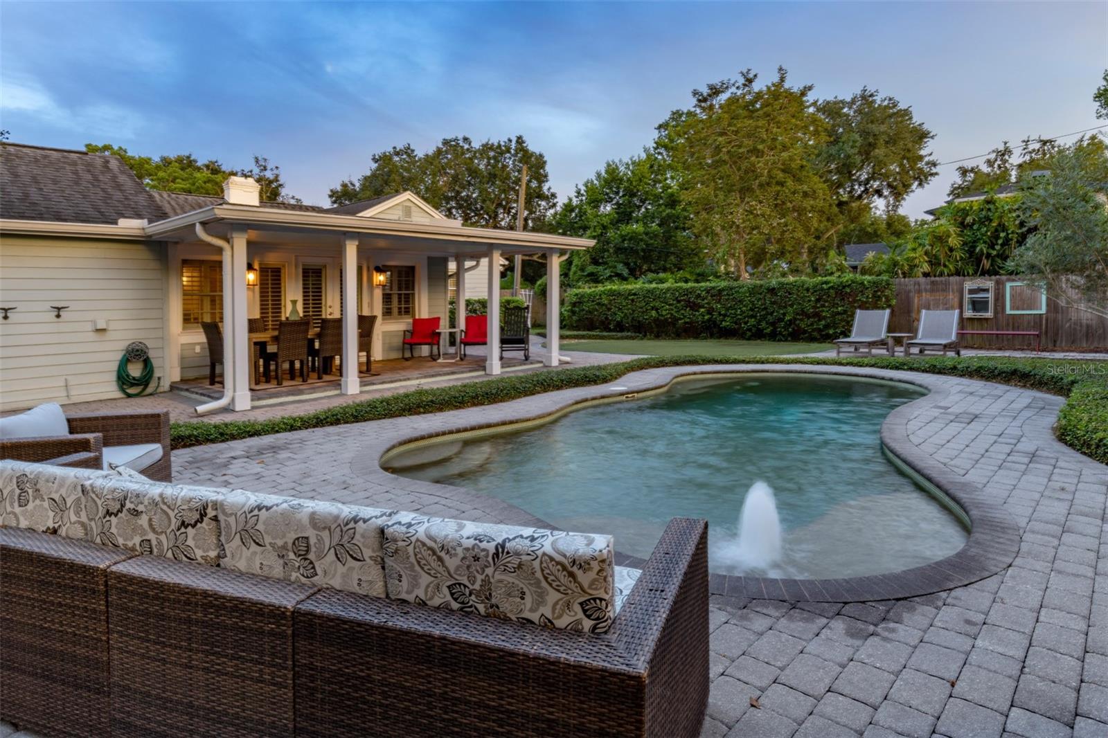 1411 DEVON ROAD photo 5