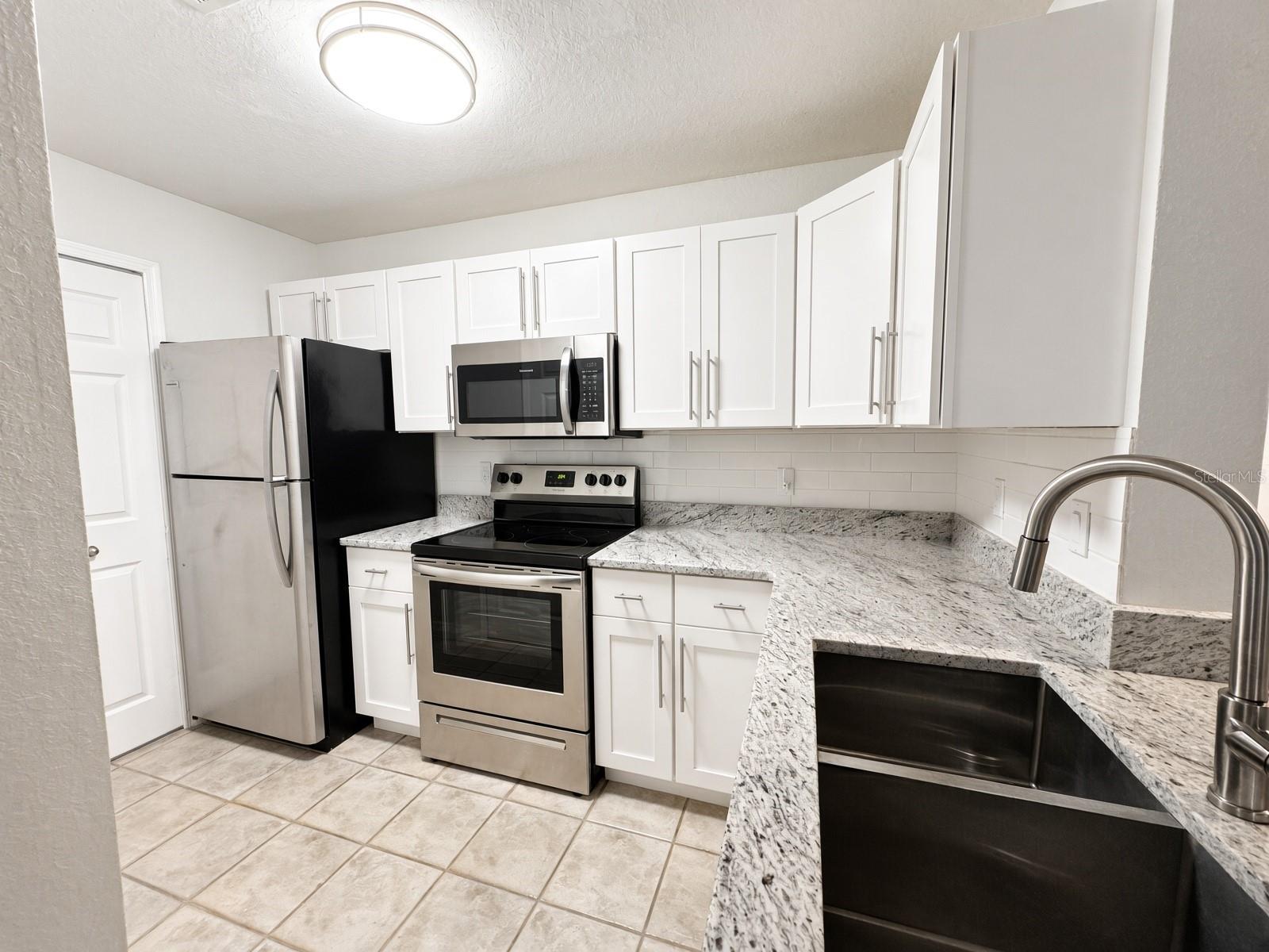 8825 LATREC AVENUE #6105 photo 2