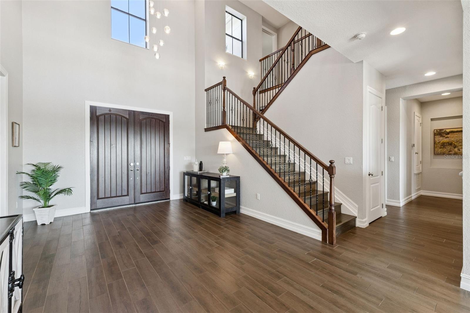 10919 MOBBERLEY CIRCLE photo 3