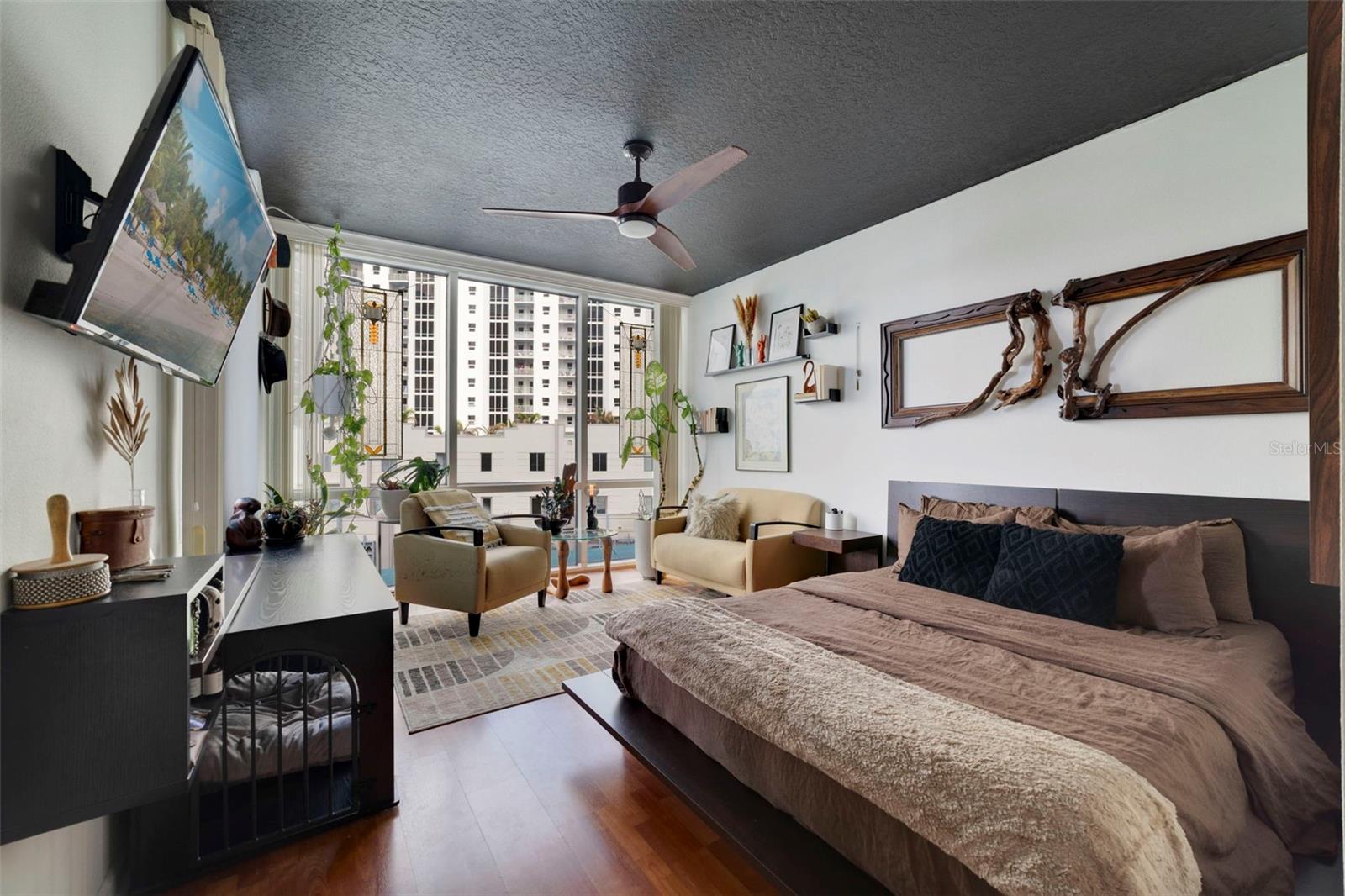 322 E CENTRAL BOULEVARD #811 photo 4