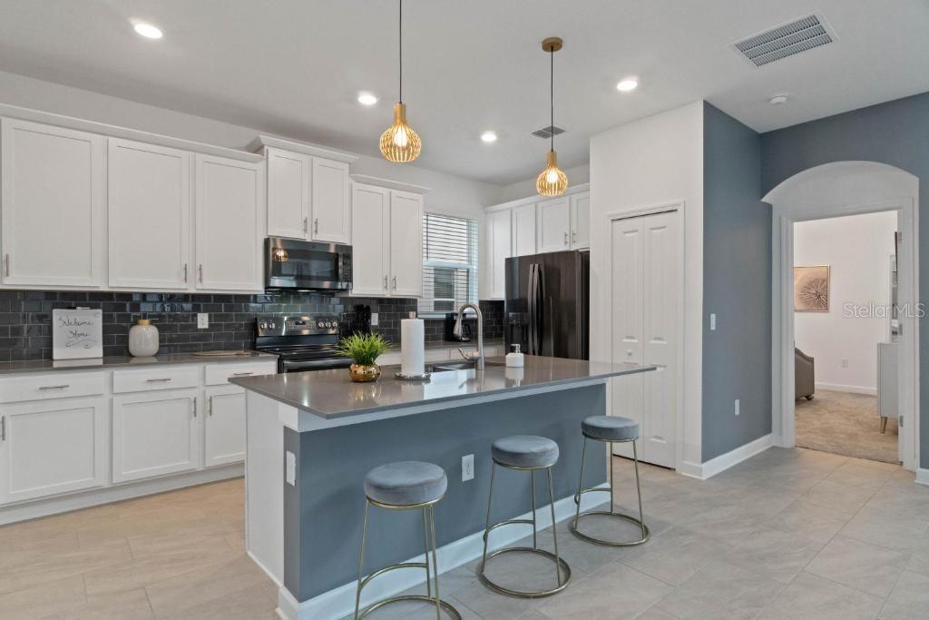 4274 Paragraph Drive — photo 12 of 43